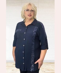 Красива жіноча сорочка великих розмірів