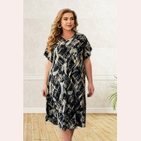 Жіноче плаття великих розмірів
