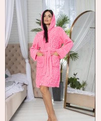 Женский зимний халат на молнии на змейке