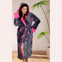 Махровий жіночий халат із капюшоном Махровий жіночий халат із капюшоном