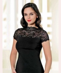 Жіноча модельна футболка